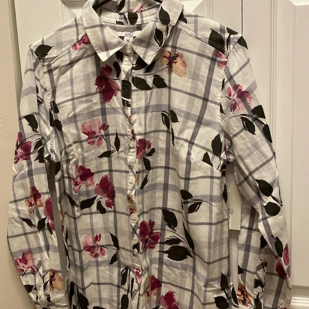 NEW Croft & Barrow Petite M Extra Soft Floral Button Down Shirt NWT